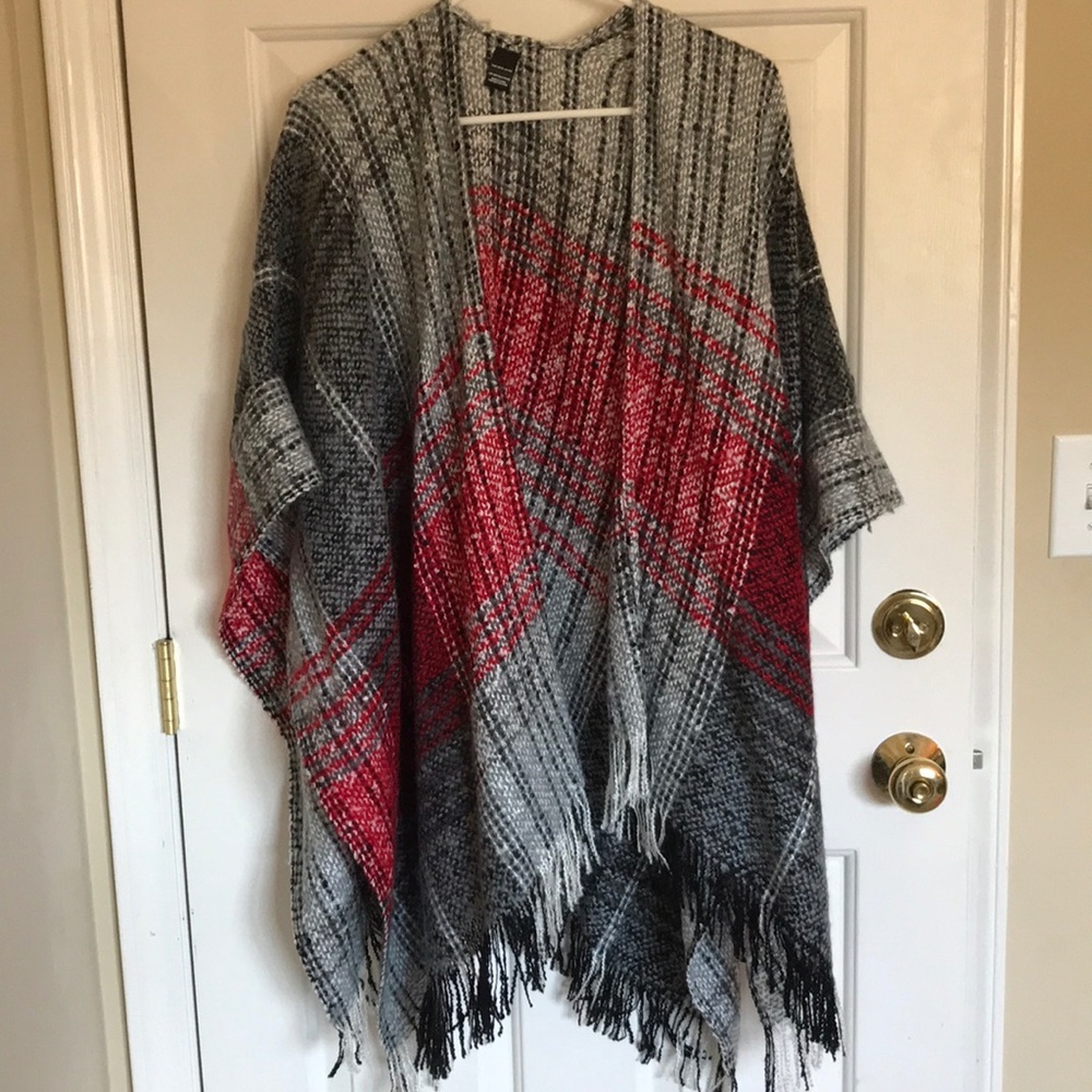 Saks Fifth Ave knitted throw